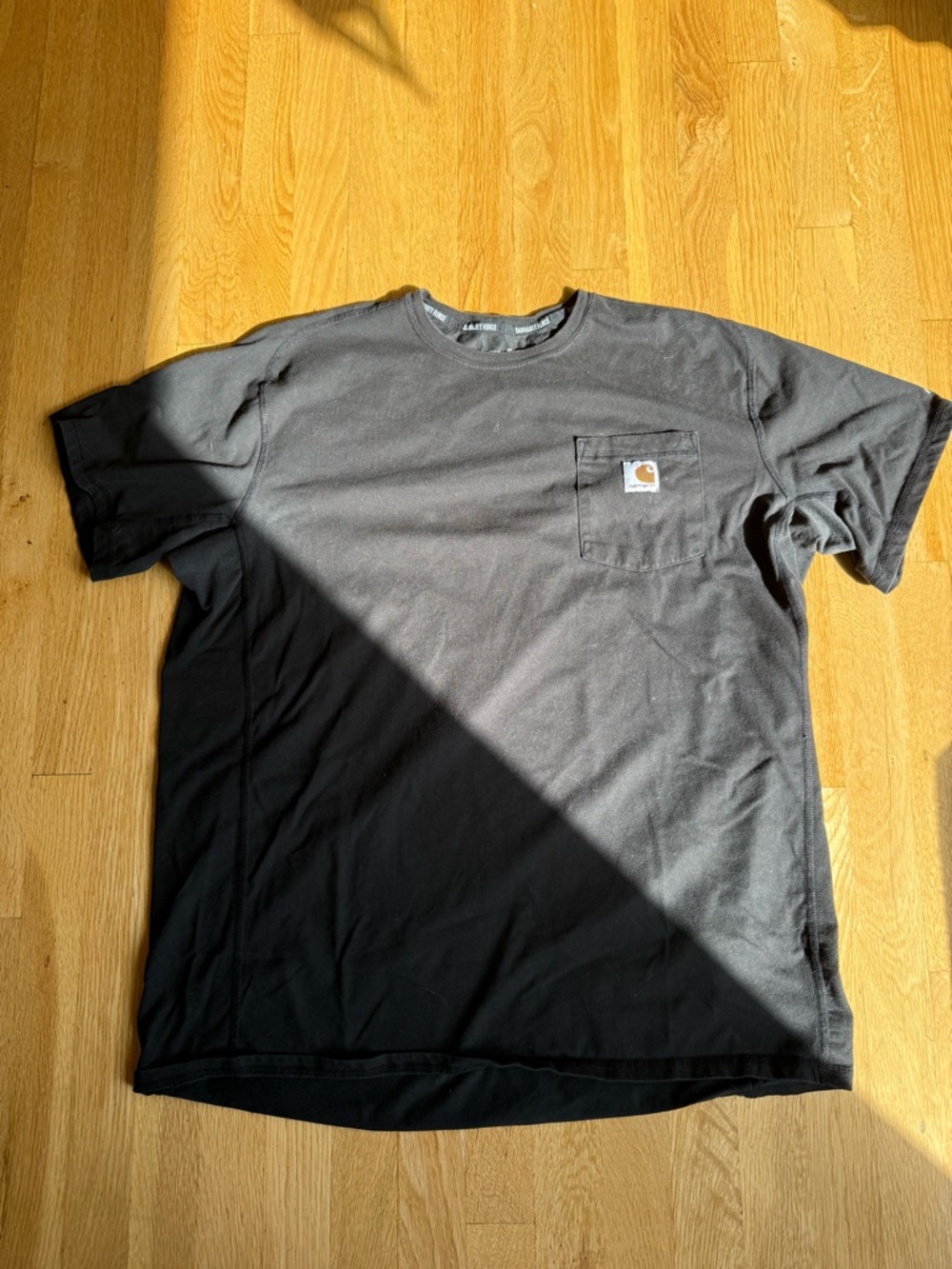 Carhartt Short Sleeve Pocket Tee in Black XL Tall